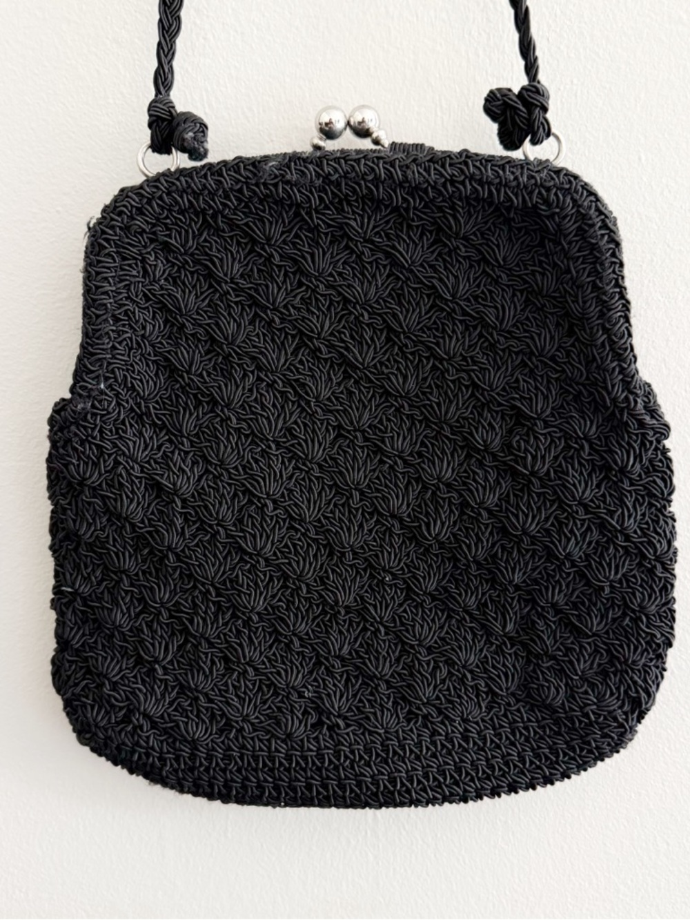 Vintage Black Woven Crochet Kiss-lock Crossbody Bag - Picture 4 of 5